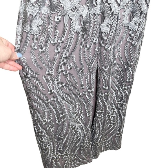 JS Collection Grey One-Shoulder Overlay Lace Gown Size 4 - Picture 7 of 8